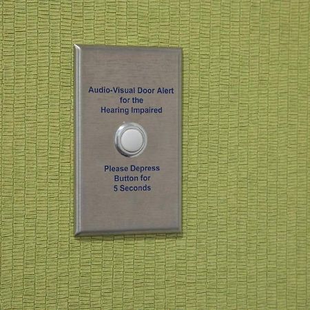 Holiday Inn Express & Suites Woodside Laguardia Airport New York Exterior foto